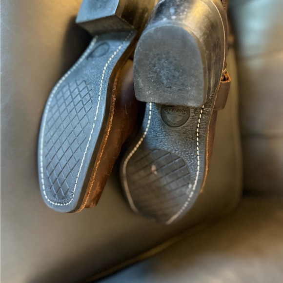 Frye Dingo Brown Leather Boots - Picture 5 of 7